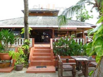 ร้านอาหาร ยูโทเปีย