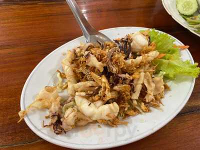 ร้านอาหาร เพื่อนเดินทาง