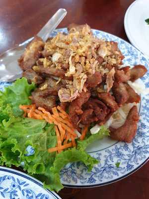 ร้านอาหาร เพื่อนเดินทาง