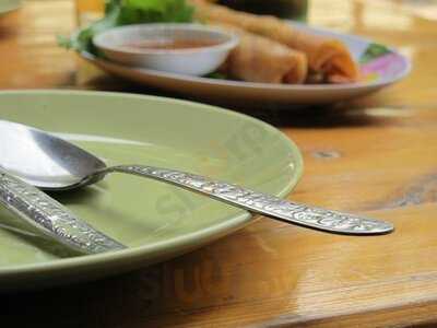 ร้านอาหาร เฝอเวียงจันทร์