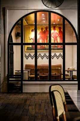 เด้อ หล่า แจ๊ส