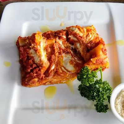 ทินทิน คาเฟ่