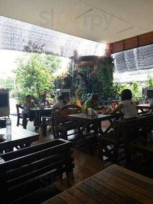 ร้านอาหารตะวันทอง