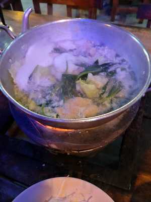 แก่นจัทร์ สาขาริมคลอง สุรินทร์