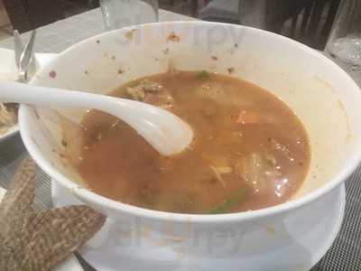 ร้านอาหาร บ้านหน้าไม้