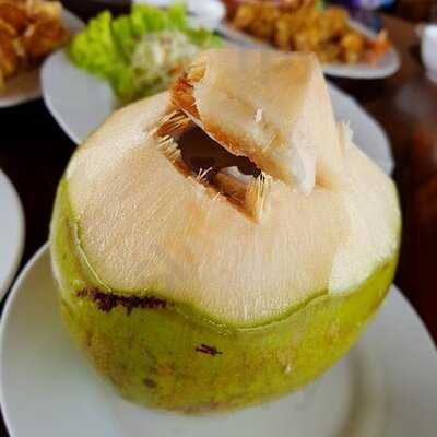 ครัวอ้วนทรงไทย