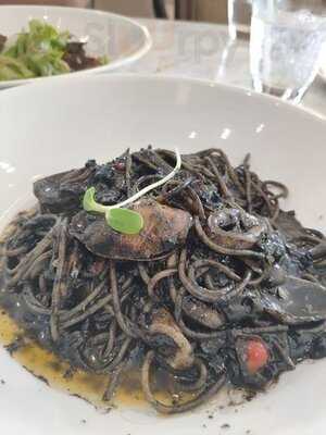 เดอะ ไวท์ โอเว่น