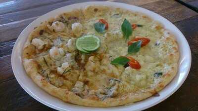 เดลี่เชียสคาเฟ่