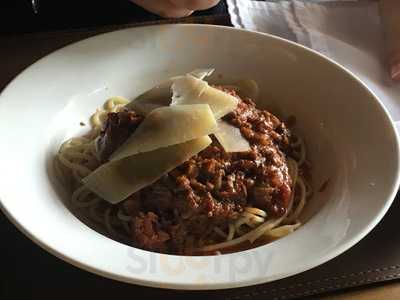 ห้องอาหาร ศาลาริมน้ำ