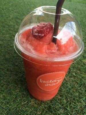 แฟคทอรี่ เฮ้าส์