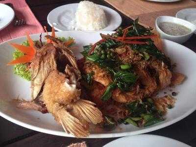 ร้านอาหาร โมซีโมแอล