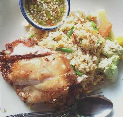 ร้านอาหาร บี่เฮียงโภชนา