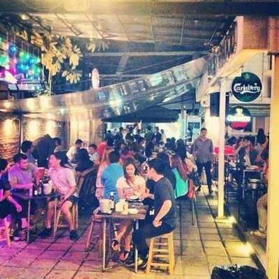 เนเบอร์ฮู๊ด นิมมาน 17 