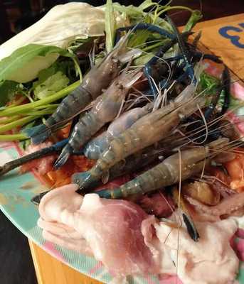 ถาดเบ้อเร่อ