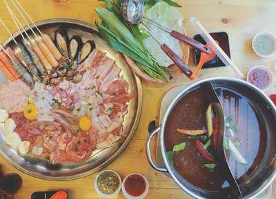 ถาดเบ้อเร่อ