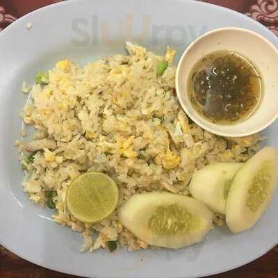 เสวย หอยทอดชาวเล