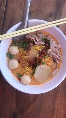 ก๋วยเตี๋ยวมั้ย