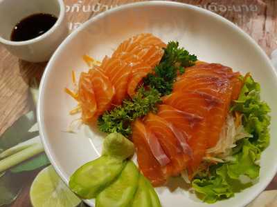 แอด วอเตอร์ไซด์ เชียงราย