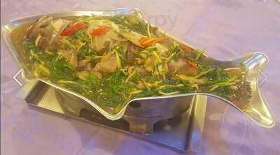 บ้านเสาวกา