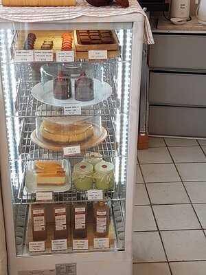 Khom Chocolate House