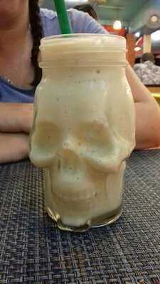 Halle Hallo Restaurant