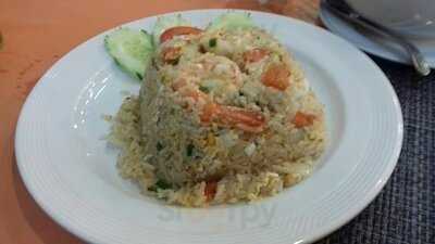 Halle Hallo Restaurant