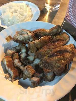 ร้าน ข้าวนึ่ง-ไก่ทอดเที่ยงคืน