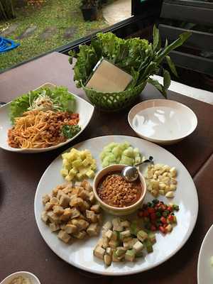 Baan Thai Kitchen And Bar