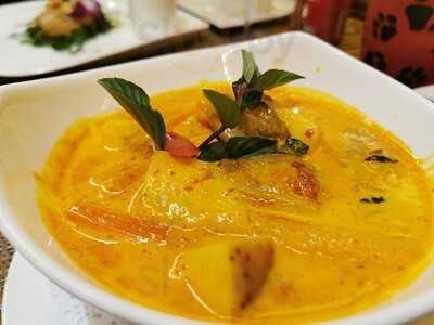 ร้านอาหาร จัสมิน