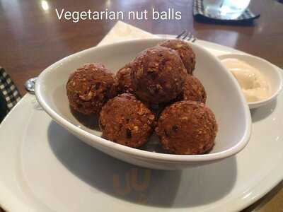 เดสทินี่ คาเฟ่ & เรสเตอรองท์