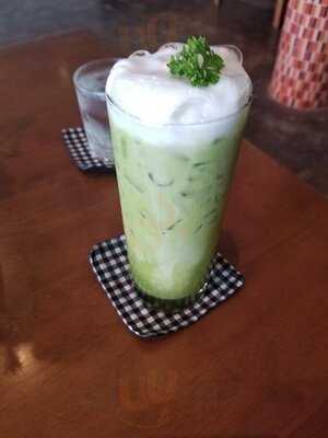 เดสทินี่ คาเฟ่ & เรสเตอรองท์