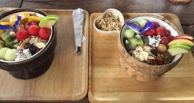 Full Moon Wellness Cafe