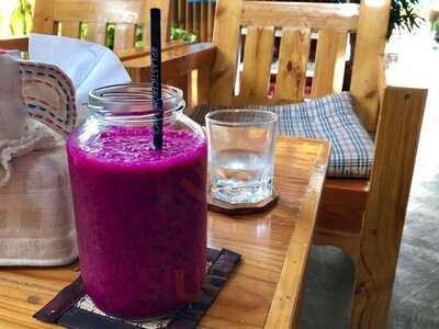 Full Moon Wellness Cafe