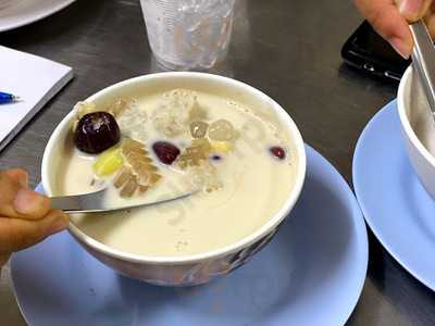 สามกองน้ำเต้าหู้