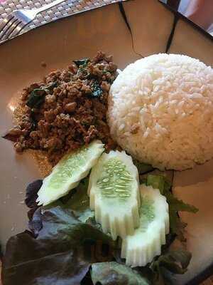 Le Patta Hotel Restaurant