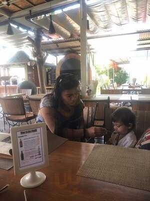 La Cantina Steak House & Pizzeria