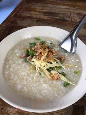 หมู เรสเตอรองท์