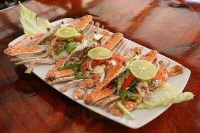 ลานหิน เรสเตอรอง