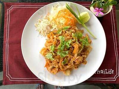 อินเดอะพาร์คเรสตองรองส์