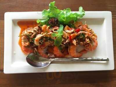 ร้านติดดอยติดดิน