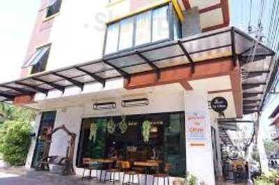 บัวศรี บาย โอม คาเฟ่