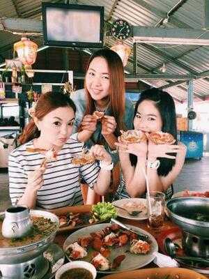 ถาวร ซีฟูดส์