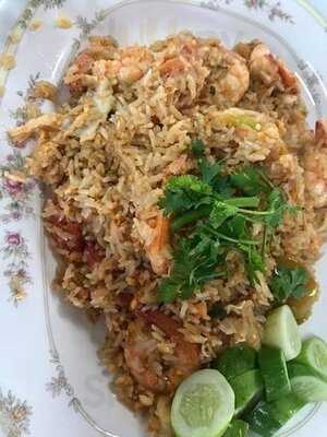 ร้านแดงอาหารทะเล