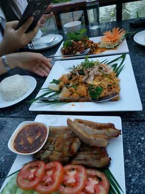 อิ่มปลาเผา เชียงราย