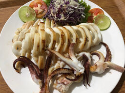 Chill-lay Restaurant & Bar