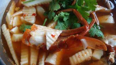 แคร่ไม้ สวนอาหาร