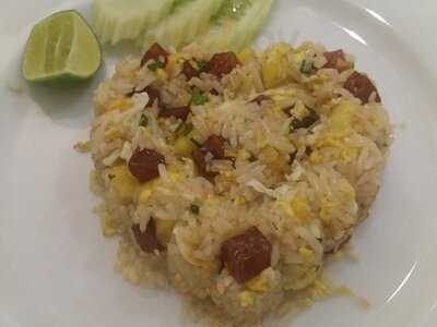 วีที แหนมเนืองภูเก็ต บาย วา