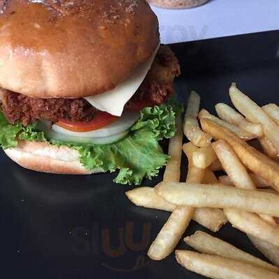 อาม่าบิสโตร