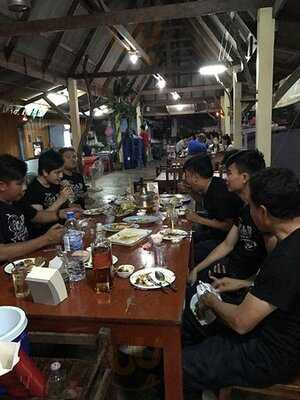 ร้านชาวเล