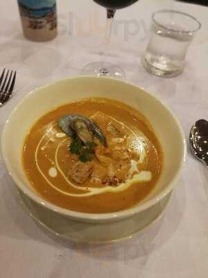 Tangmo At Oasis Restaurant